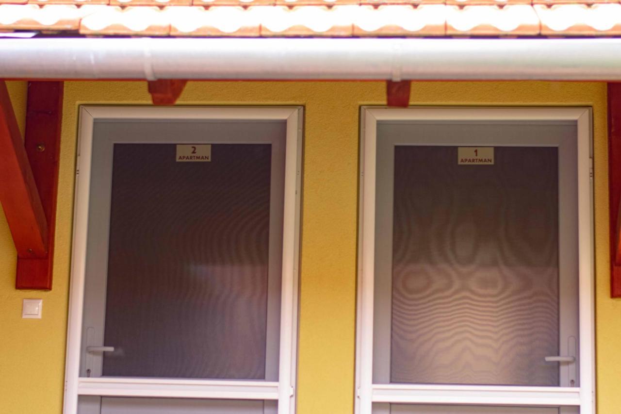Borostyan Apartmanhaz Mórahalom Buitenkant foto