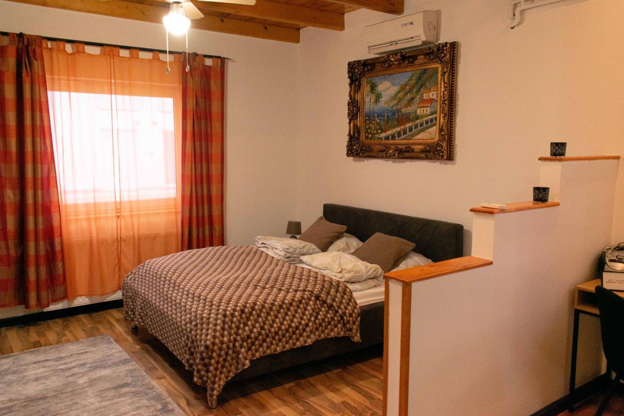 Borostyan Apartmanhaz Mórahalom Buitenkant foto