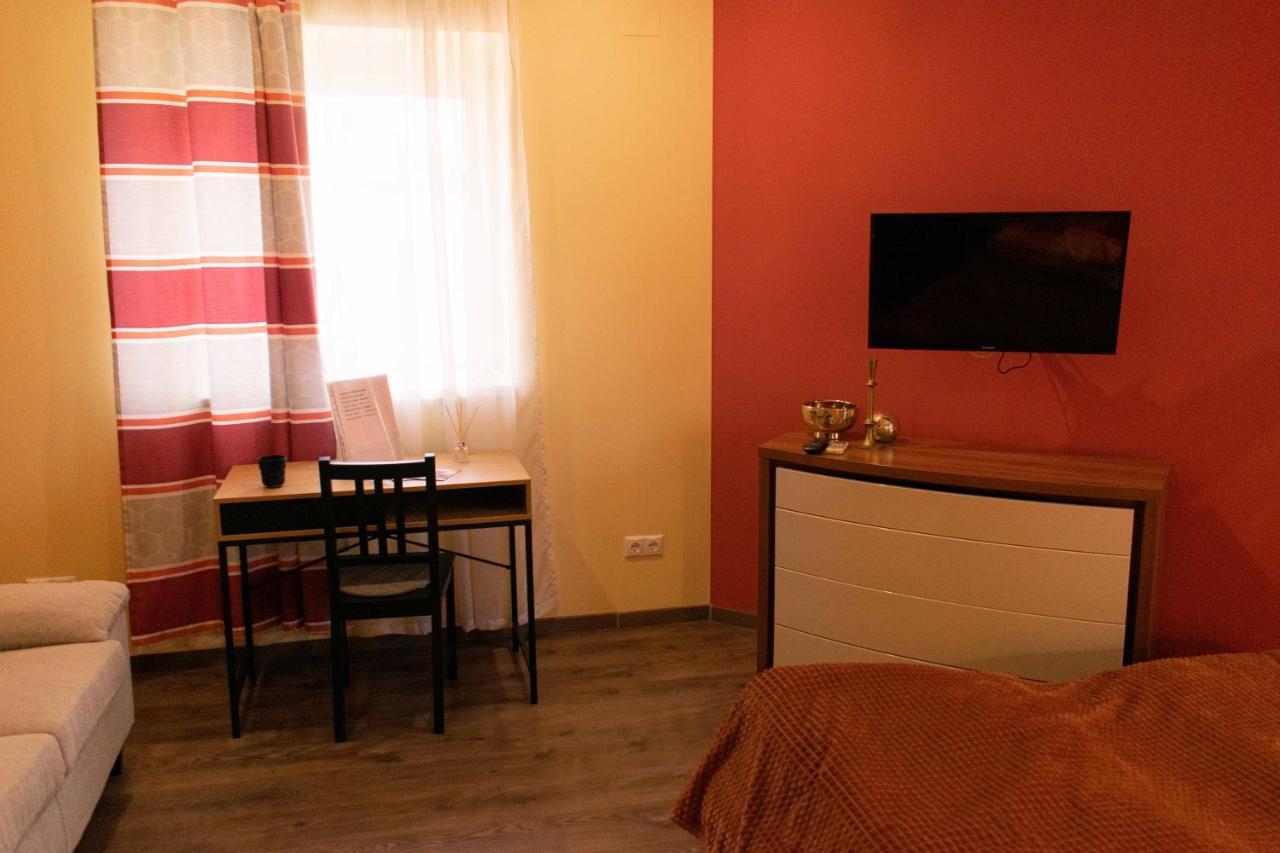 Borostyan Apartmanhaz Mórahalom Buitenkant foto